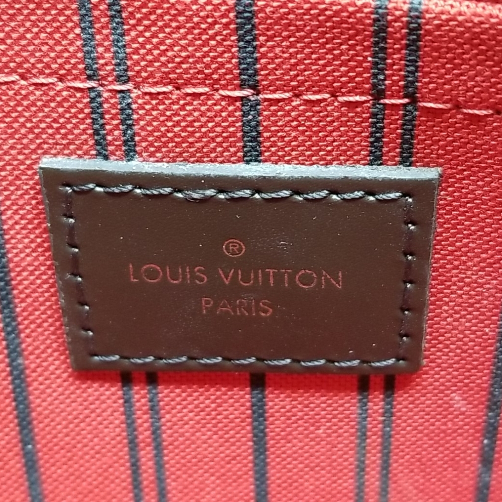 Louis Vuitton Damier Ebene Neverfull MM - Picture 4 of 14